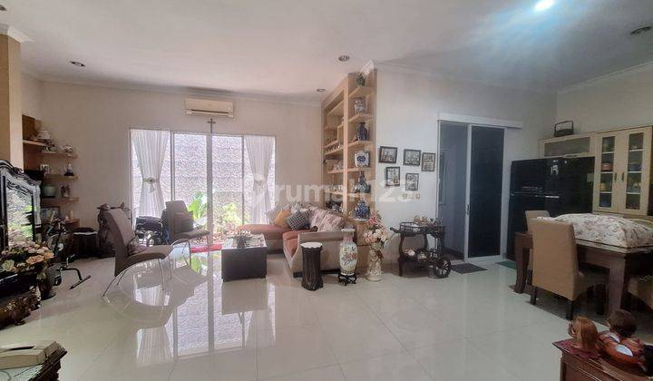 Rumah Hoek di Pavilion Residence, Bsd , Tangerang, SHM Furnished 1