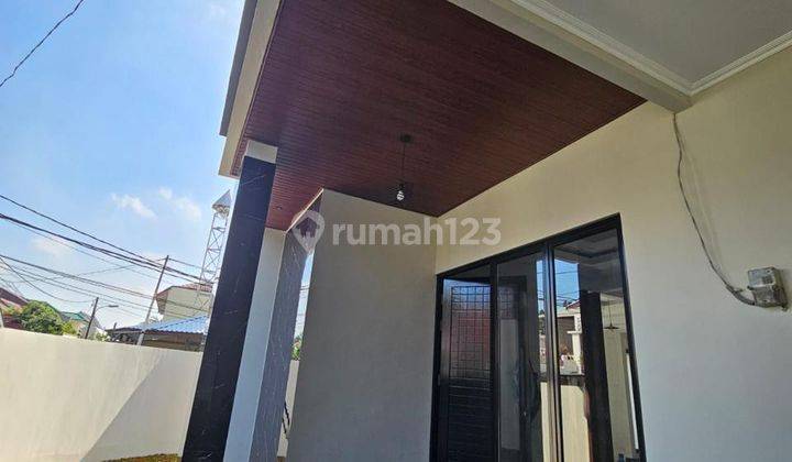 Rumah 2 Lantai SHM di Bsd Griya Loka, Tangerang Hoek Bangun Baru 2