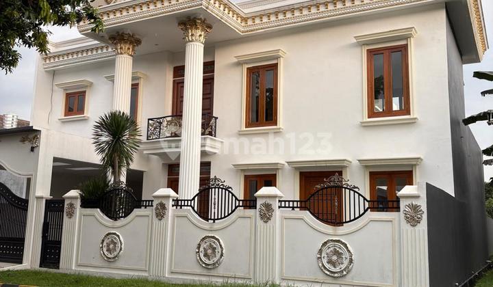 RUMAH HOEK SHM BAGUS DI PUSPITA LOKA -  BSD - ADA KOLAM RENANG SIAP HUNI