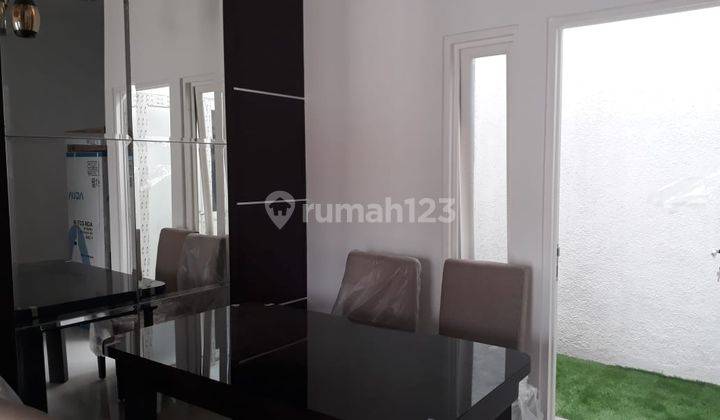 Dijual rumah 2 lantai bebas banjir banyak promo, 5