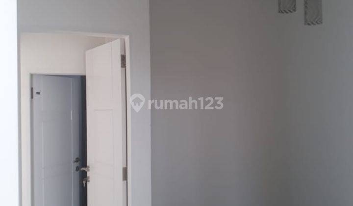 Dijual rumah 2 lantai bebas banjir banyak promo, 8