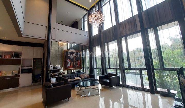 Rumah Mewah Hoek Furnish 3lt dgn Lift di Lakewood Navapark BSD 1