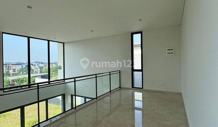 Rumah Mewah Limited dgn Lift 3lt di Lyndon Navapark BSD 2