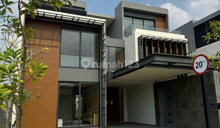 Rumah Sultan Furnish view Danau 3lt di Lyndon Navapark BSD 2