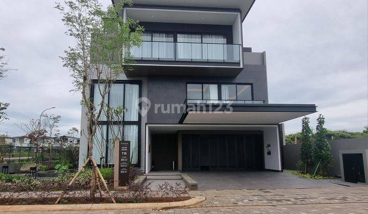 Rumah Furnish Private Pool Dan Rooftop Di Layton Navapark Bsd 2