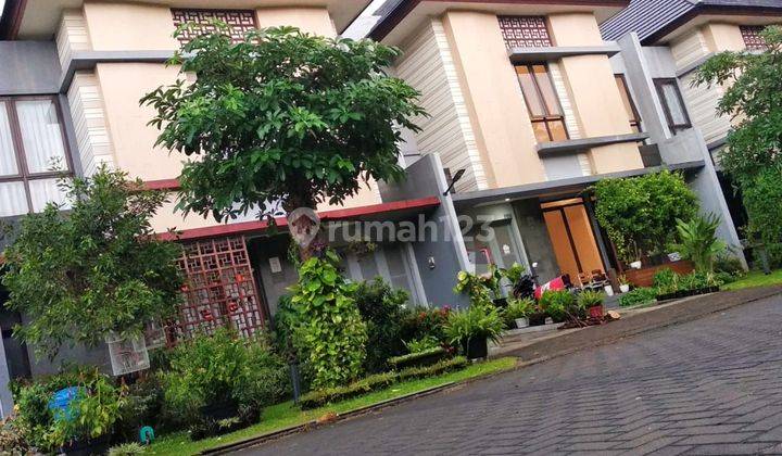 Rumah Rapi 2lantai Di Precia Eminent Bsd City 2