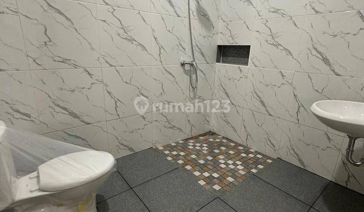 Rumah Bangunan Mandiri Brandnew 2lt Di Flamboyan Alam Sutera 2