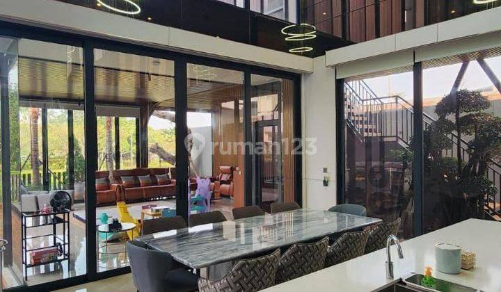 Rumah Sultan Furnish View Danau 3lt Di Lyndon Navapark Bsd City 1