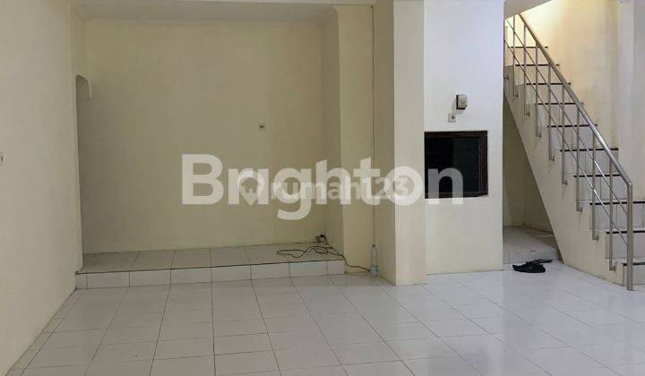 RUMAH MINIMALIS 2 LANTAI DI PURI ANJASMORO 8