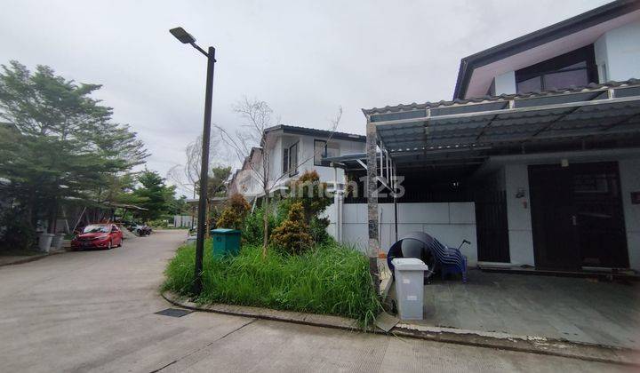 Rumah 2 Lantai Bagus Siap Huni SHM Waterfront Lippo Cikarang 2