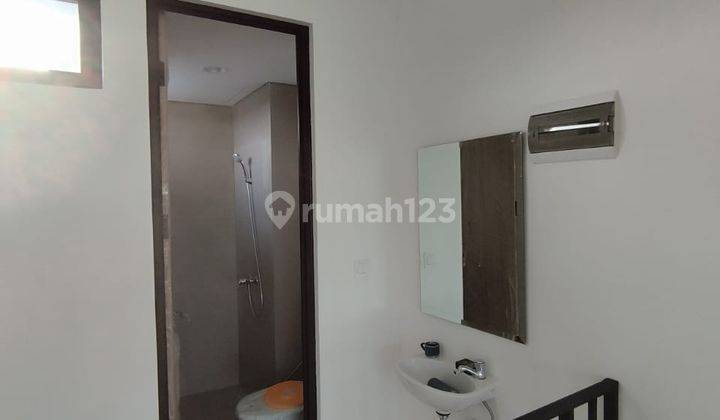 Ruko 85 m2 Bagus The Hive Neo Patio Lippo Cikarang  2