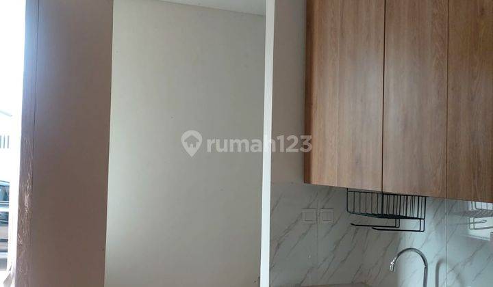 Rumah 2 Lantai Baru Full Furnished Waterfront Lippo Cikarang 2