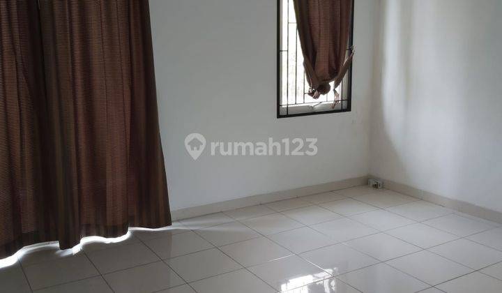 Rumah Siap Huni Hook Terawat 2lantai SHM Florencia Lippo Cikarang