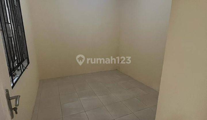 Rumah Bagus Siap Huni Bersih di Le Jardin Lippo Cikarang 7