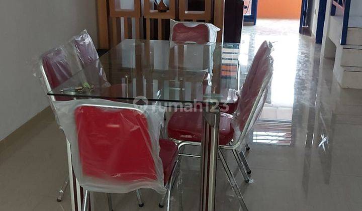 Rumah Full Renovasi Furnished SHM Meadow Green Lippo Cikarang 1