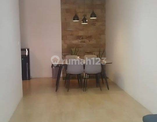 Rumah Kontrakan 3lantai Sudah Renovasi Furnished Uptwon Estate