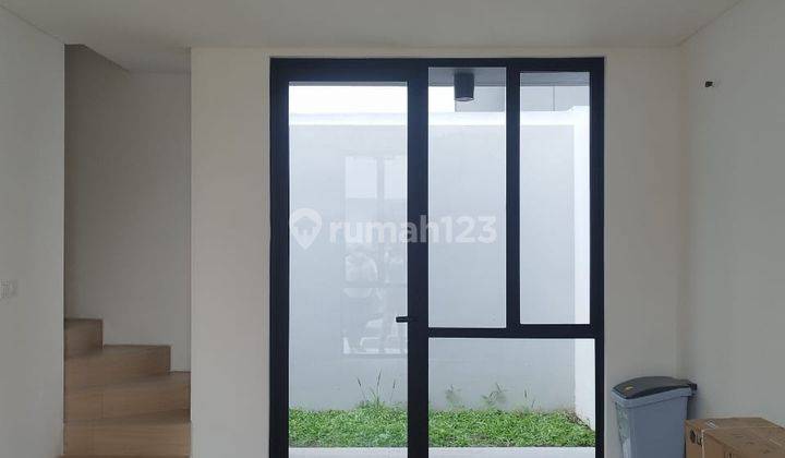 Rumah Kontrakan Bagus Unfurnished Cluster Cendana Lippo Cikarang 2