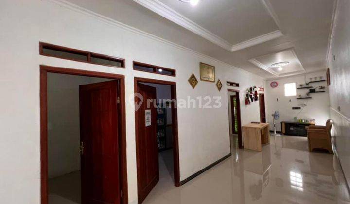 Rumah 2 Lantai Sudah Renovasi SHM Taman Cikarang Indah 2 2