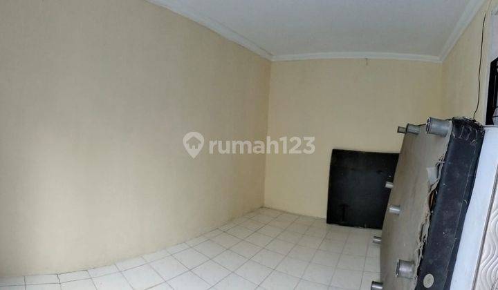 Rumah siap pakai 1½ lantai lokasi Gedangan, SoBa 2