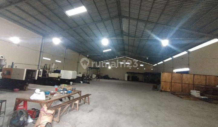 Dijual Pabrik Plastik . Lokasi di Parangjoro 8