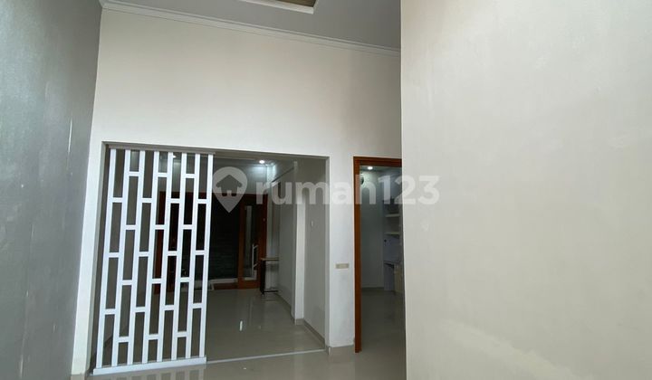 Rumah 2 Lantai Siap Huni Di Cluster Elite Pabelan, Solo 2