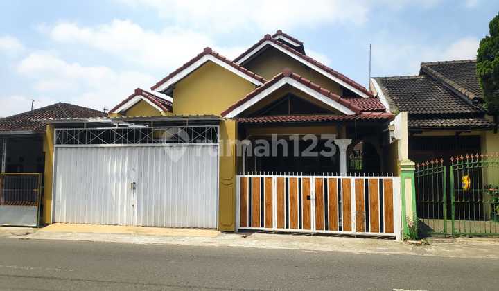 Murah !! Rumah Bagus Siap Huni Di Singopuran, Kartosuro 1