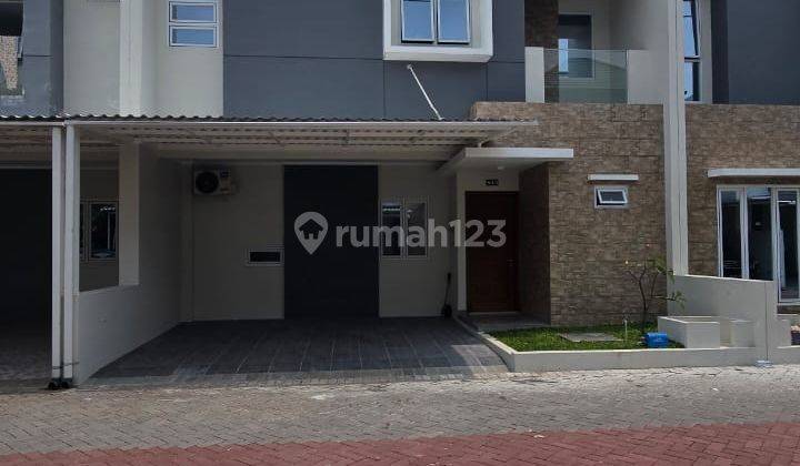 Rumah Baru Gress 2 Lantai Full Furnished Di Cluster Elite Baturan, Solo 1