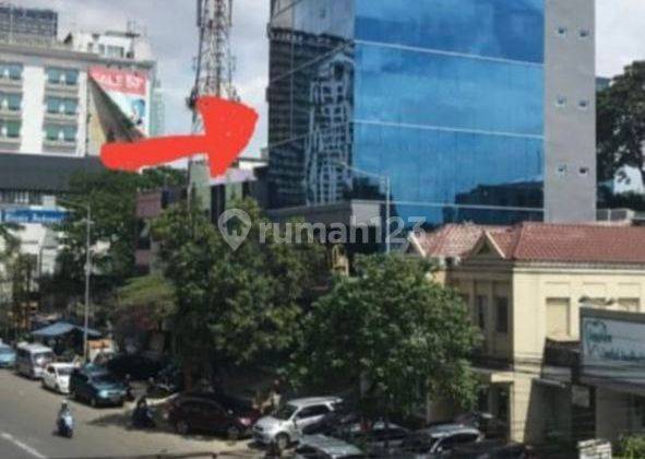 Jual Cepat Gedung 1750m2 Parkir 18 Mobil Dekat Thamrin Jakpus 1