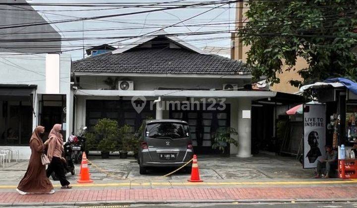 Jual Dibawah Njop Rumah 2lt Luas 382m2 di Pinggir Jl Raya Tebet  1