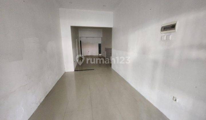 Disewa Rumah Kantor,usaha,gudang Luas 250m2 Parkir 3mobil Tebet 2