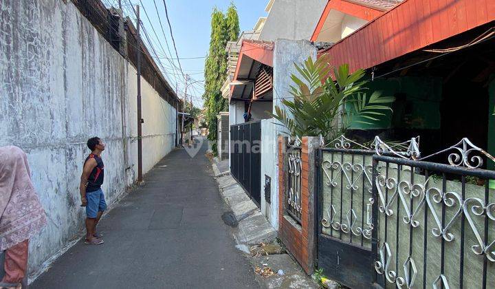 Rumah Hitung Tanah Cuma 2 Menit Jalan Kaki Ke Kantor Pajak Tebet 1