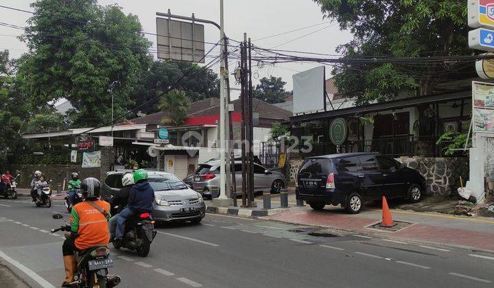 Disewa Rumah Luas 700m2 cocok Untuk Resto. Parkiran 8mobil Dijl Raya Tebet  2