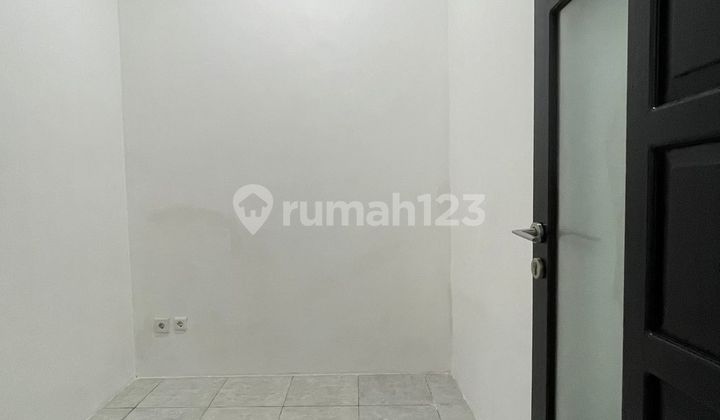 Disewa cepat ruang usaha 55m2 di dalam gedung Slipi Palmerah jakarta Disewa cepat ruang usaha 55m2 di dalam gedung Slipi Palmerah jakarta