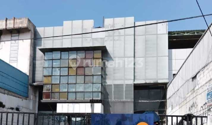 Disewa Gudang Luas 947M2 di Dekat Matraman Jakarta Timur Disewa Gudang Luas 947M2 di Dekat Matraman Jakarta Timur