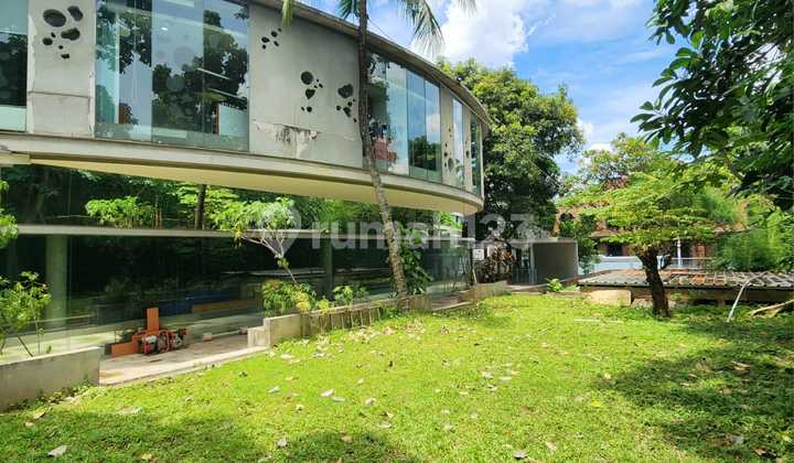 Jual Dibawah NJOP Gedung 3Lt Luas 1670M2 Ada Basement di Kemang Jual Dibawah NJOP Gedung 3Lt Luas 1670M2 Ada Basement di Kemang