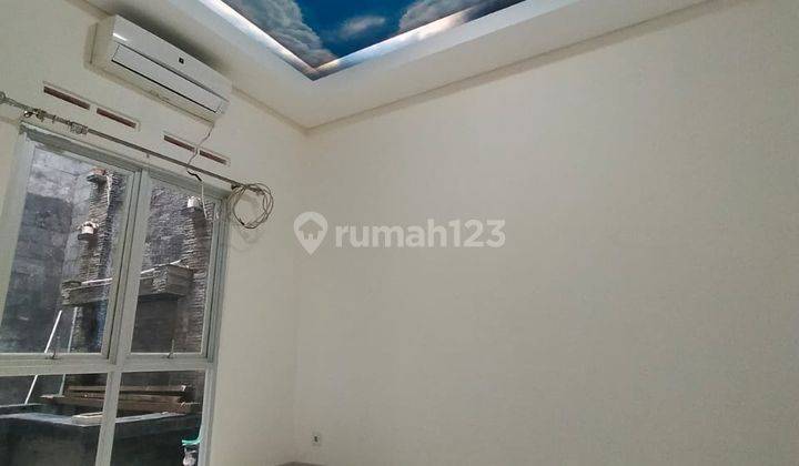 Rumah Semi Furnished Kota Baru Parahyangan 10