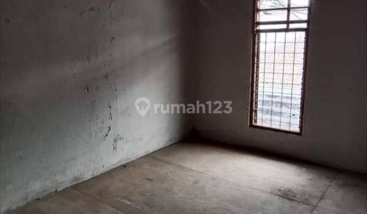 Rumah Ruang Usaha Jl Suryani, Bandung 6