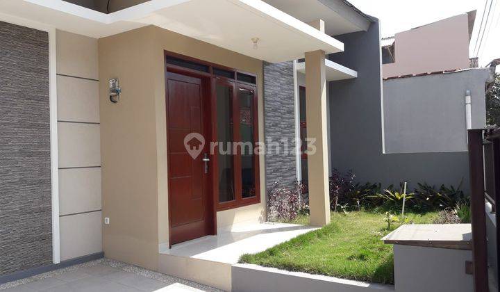 Rumah Baru Asri Dalam Komplek Di Jatinangor 2