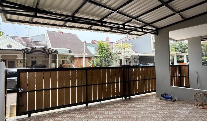 Bagus! Rumah Full Renovasi 3 Lantai di BSD Taman Crysant 2