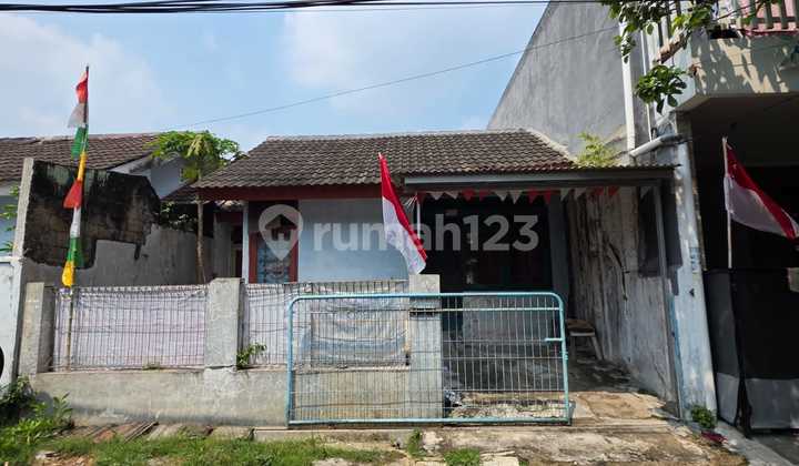 Rumah Murah Hitung Tanah di Griya Loka Dekat Tol Pasmod