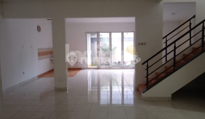 Super Cheap !! 2-Story House Ready to Live In at Delatinos BSD Near Rawabuntu Station Access