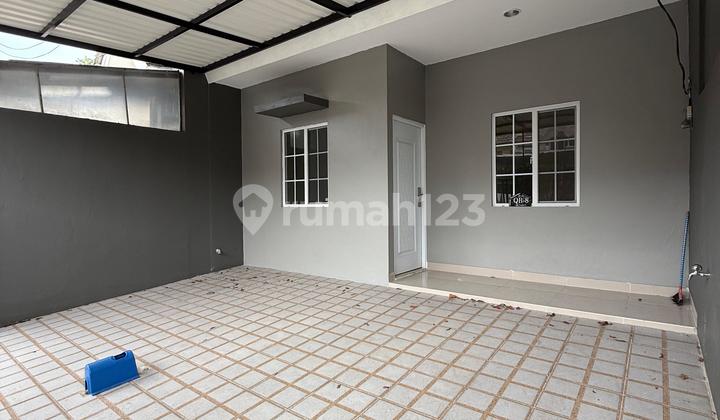 Good Cheap! Fully Renovated House in BSD Griya Loka near Pasmod Toll.