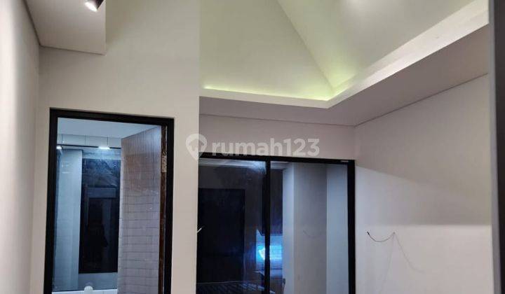 Rumah Baru 2 Lantai Shm Murah Di Bsd Griya Loka 2