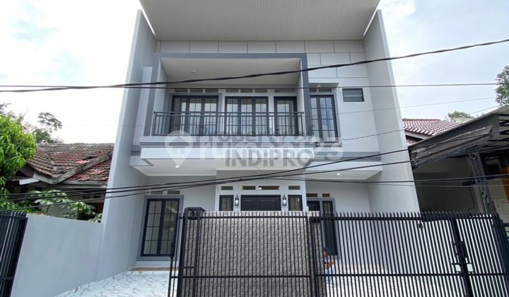 Bagus! Rumah Baru Design Modern di BSD Griya Loka Bagus! Rumah Baru Design Modern di BSD Griya Loka