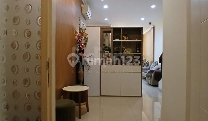 Semi-Furnished 2-Story Ready-to-Occupy House at Flamingo The Spring 2