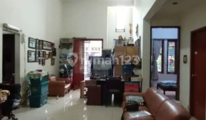 Rumah Griya Loka 2 Lantai Dekat Akses Tol Pasar Modern BSD 2