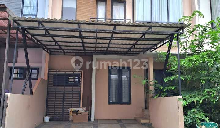 Sell Fast Cheap 2-Story House BSD Puspita Loka Near Al-Azhar Sell Fast Cheap 2-Story House BSD Puspita Loka Near Al-Azhar
