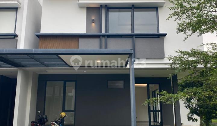 Rumah Hook Baru Siap Huni di Sutera Narada Alam Sutera Dekat Sekolah Santa Laurensia