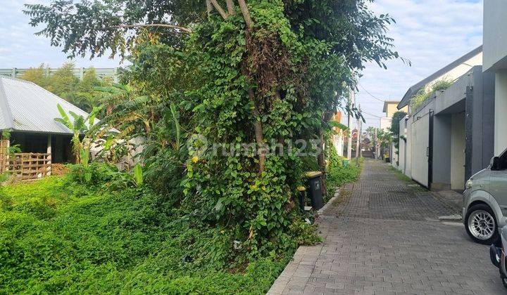 RARE FREEHOLD PLOT FOR SALE IN THE HEART OF UMALAS BUMBAK 2