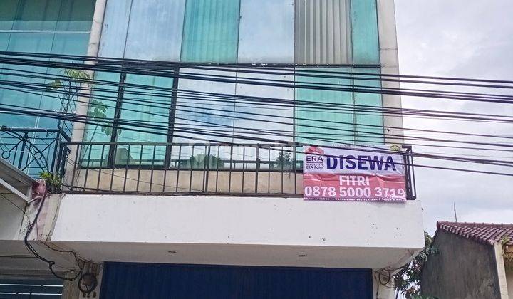 Disewa ruko di lokasi ramai dan komersil  1